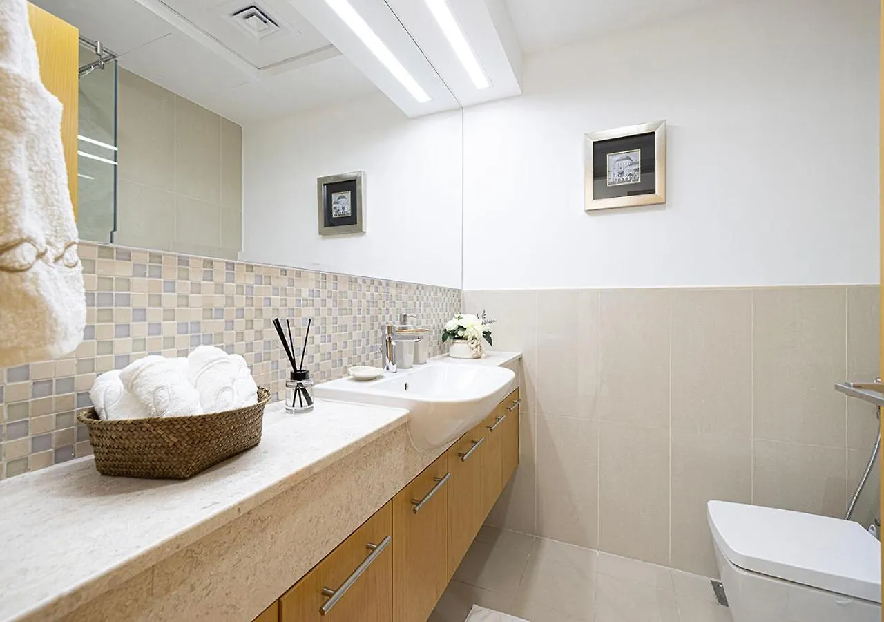 Apartment Magnificent 4 Bedroom Apartment, Bellevue Tower Dubai United Arab Emirates