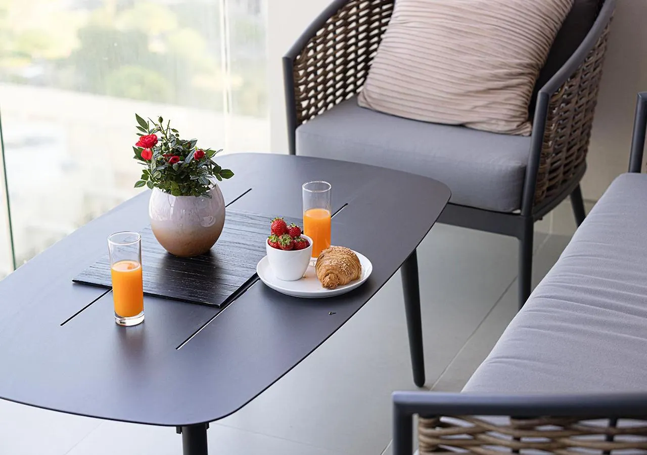 Magnificent 4 Bedroom Apartment, Bellevue Tower Ντουμπάι Ηνωμένα Αραβικά Εμιράτα